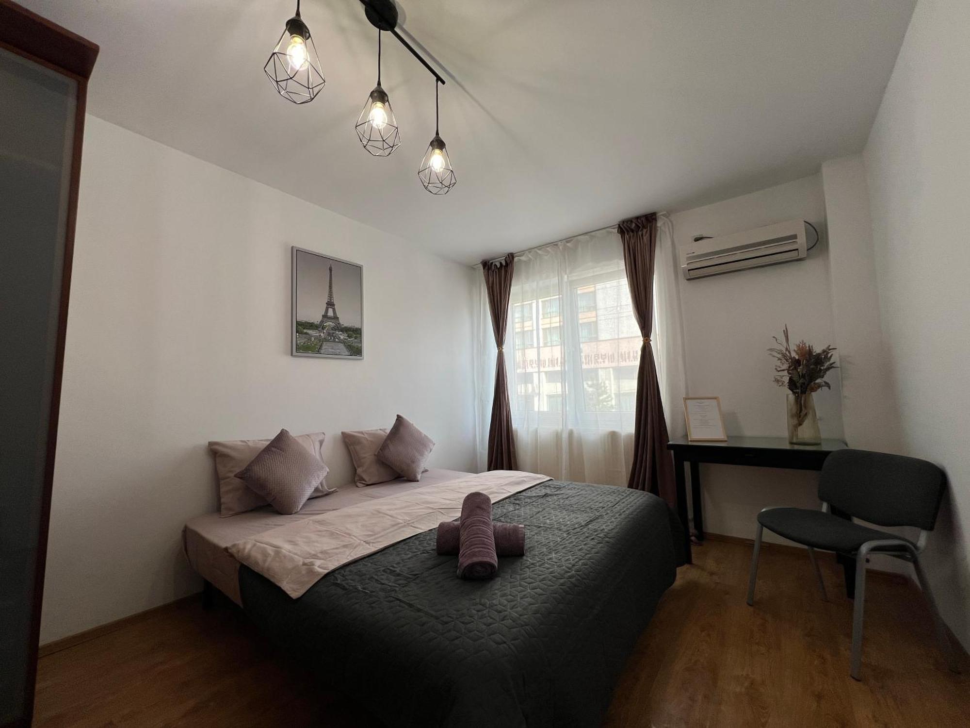 2 Rooms Apartment City Center Iasi Extérieur photo