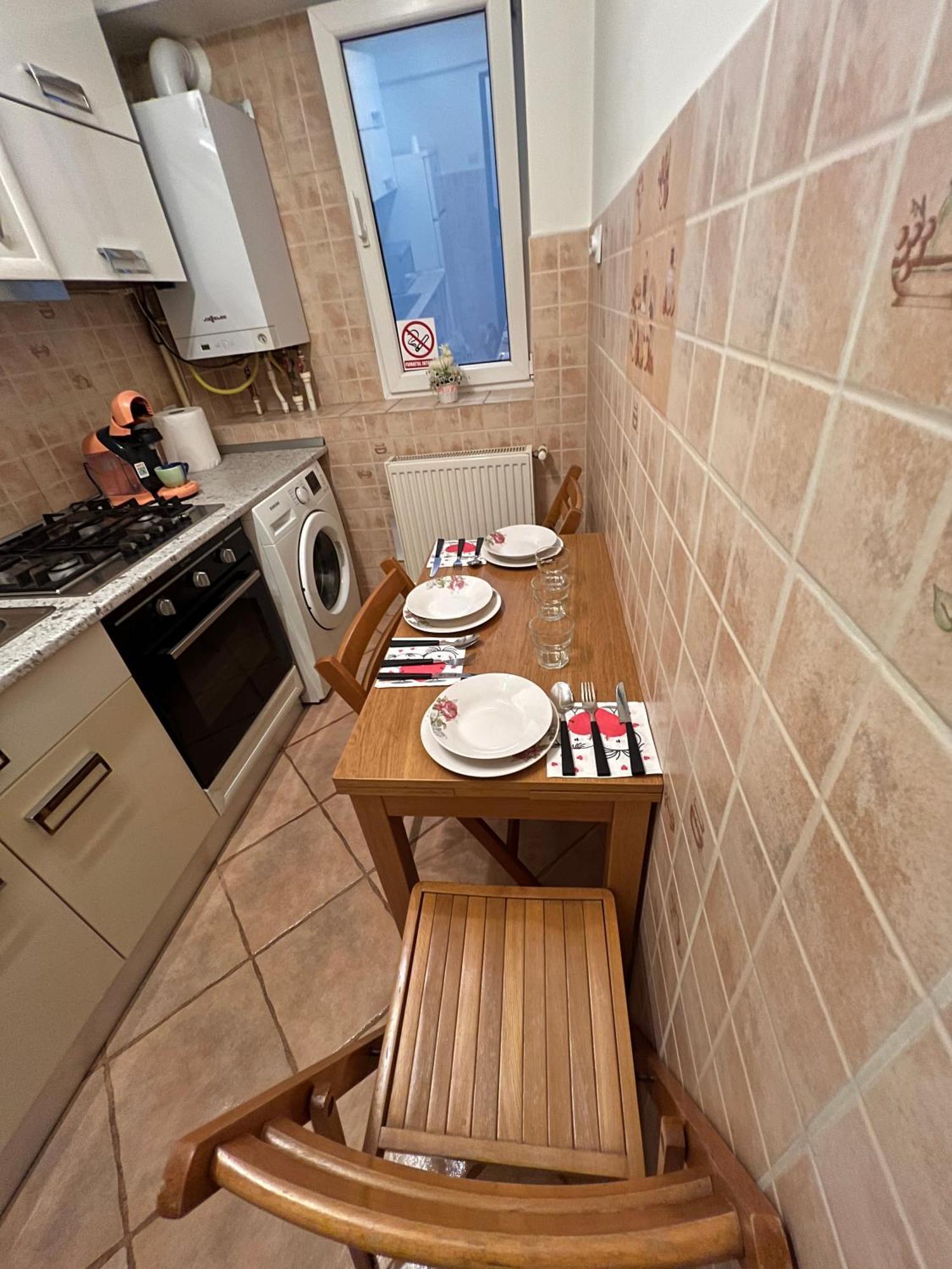 2 Rooms Apartment City Center Iasi Extérieur photo