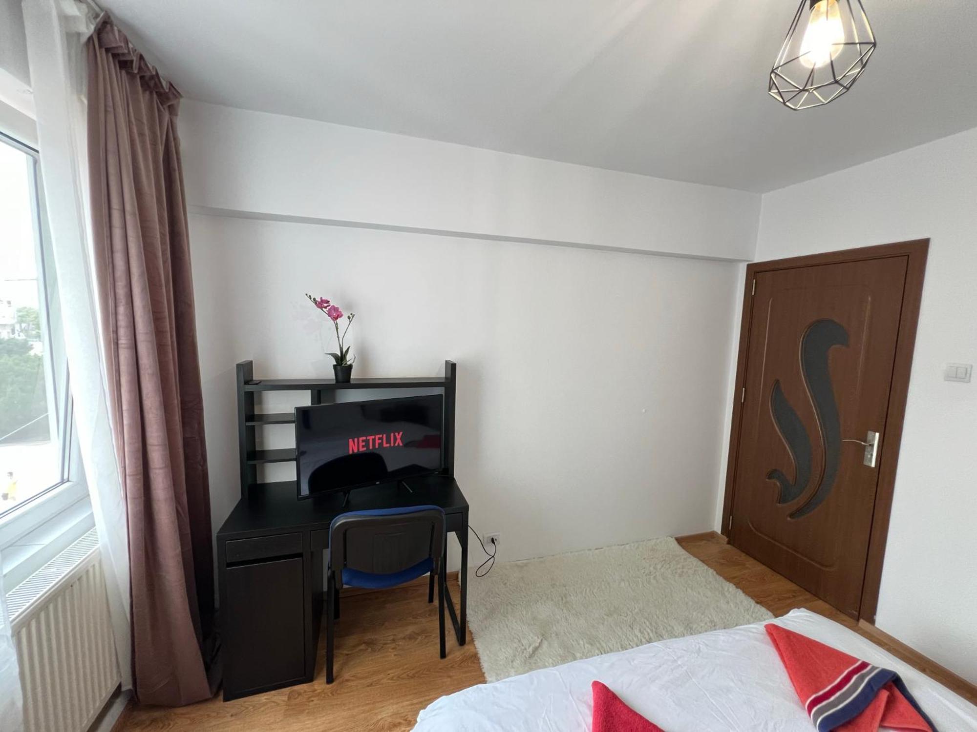 2 Rooms Apartment City Center Iasi Extérieur photo
